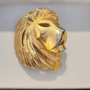 1990's Lion's Head brooch